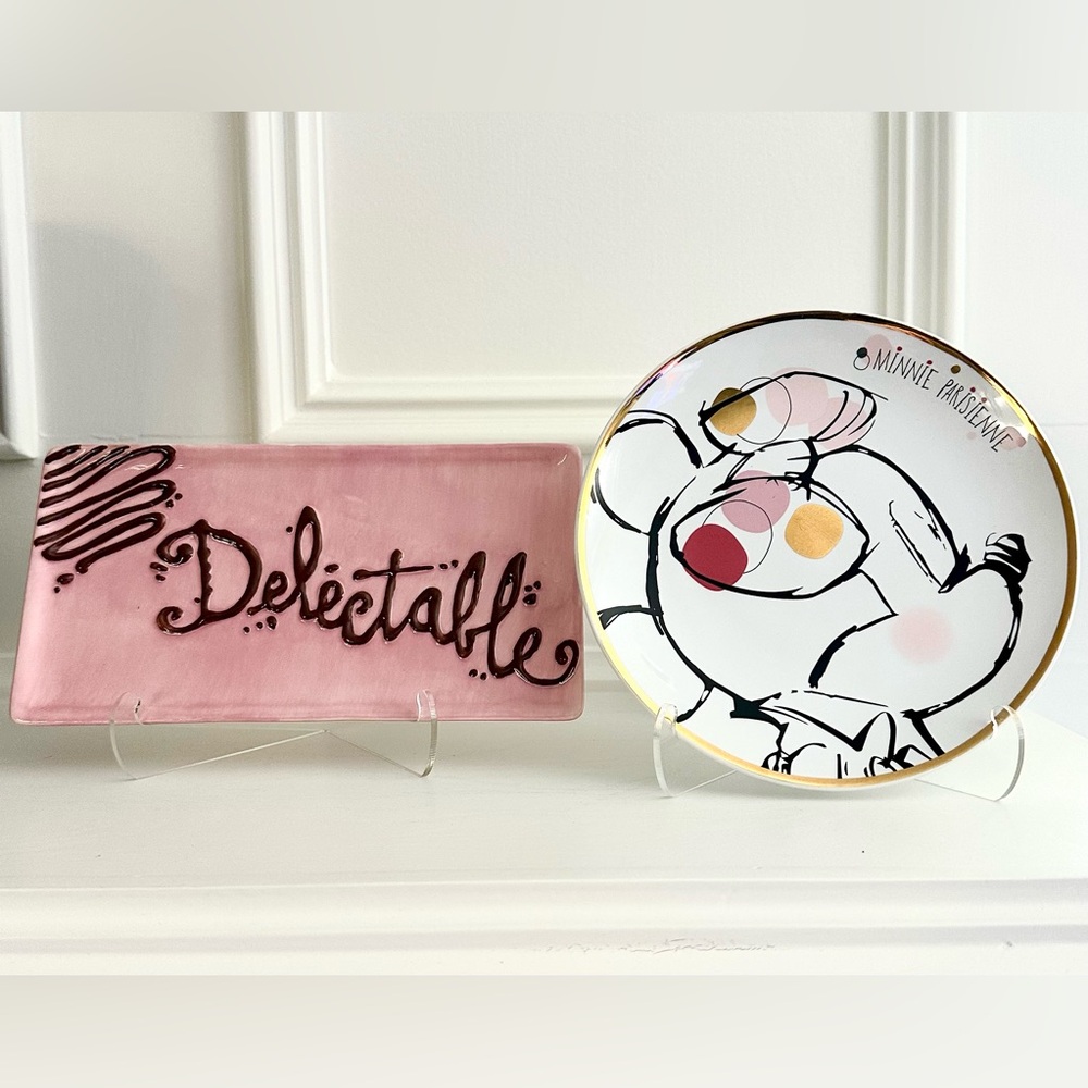 Disneyland Paris collector’s & Dept. 56 “Delectible” decorative plates